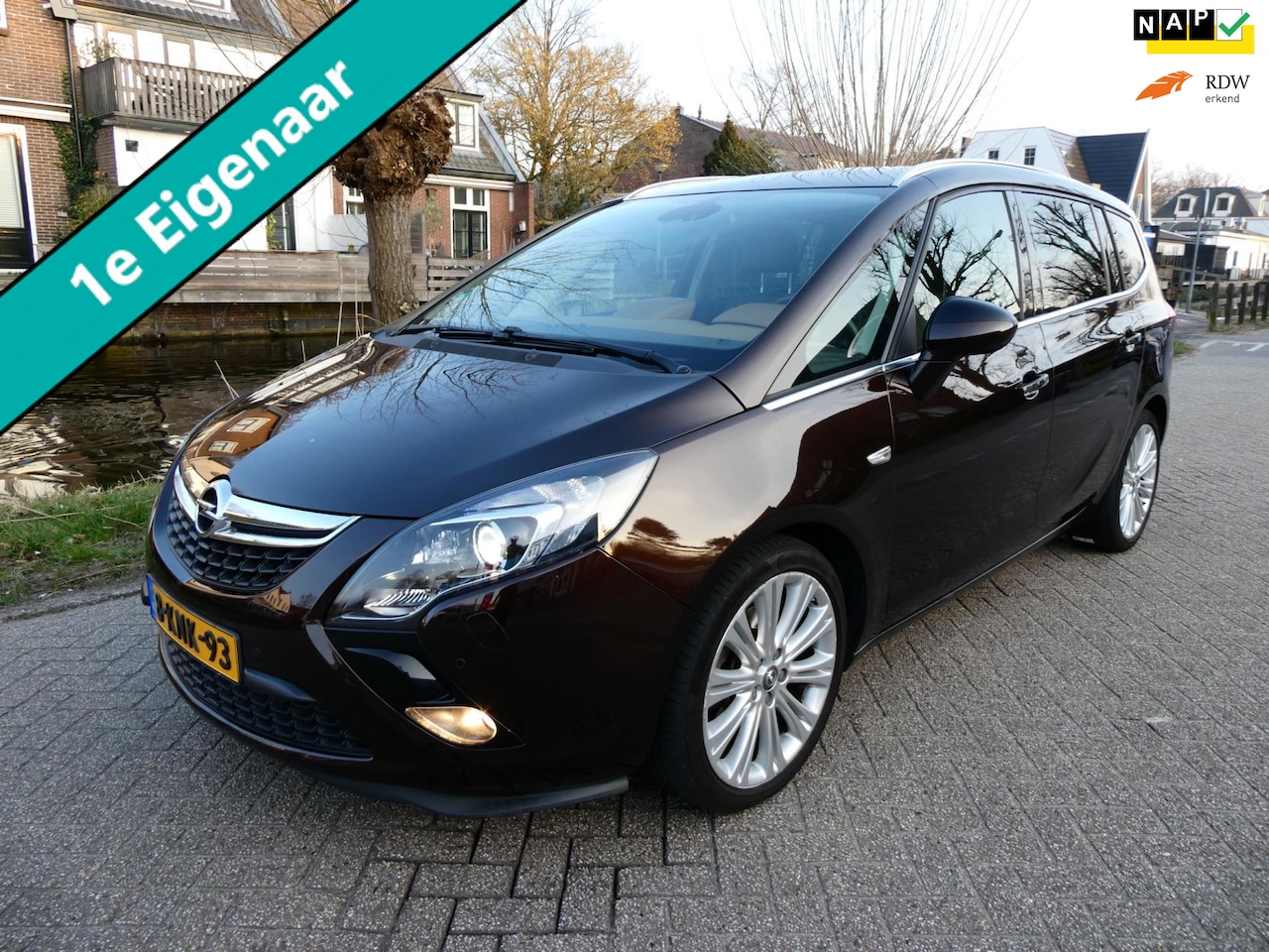 Opel Zafira Tourer - 1.6 Cosmo 170pk 1e eig. Clima Leder Navi Xenon Historie - AutoWereld.nl