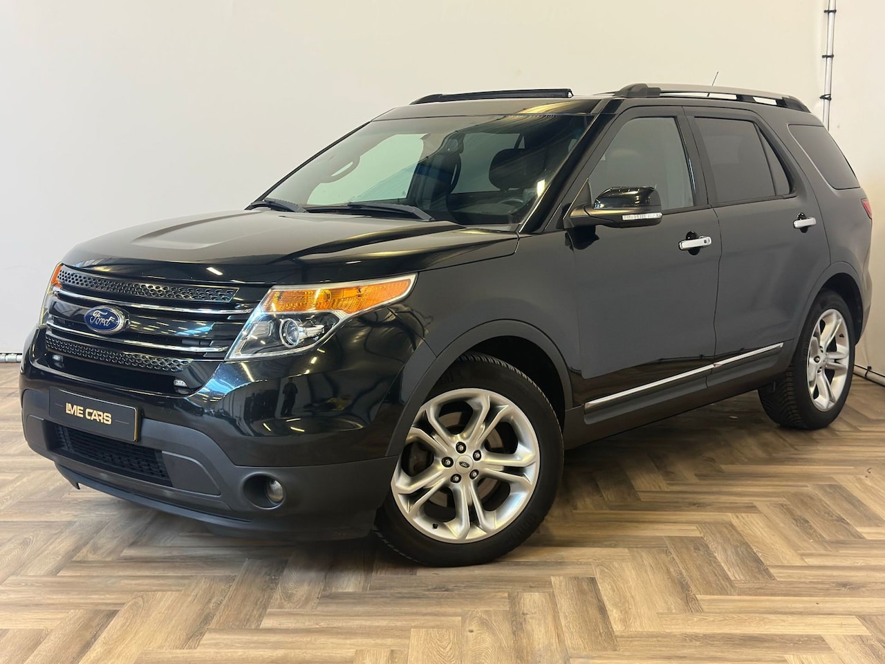 Ford Explorer - 3.5 V6 |7-PERS|AUTOMAAT|PANO|INRUIL MOGELIJK - AutoWereld.nl