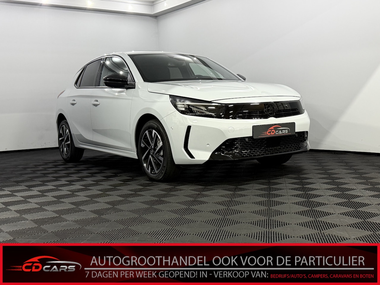 Opel Corsa - 1.2 Turbo GS Camera, Apple carplay, Airco, Rijstrook correctie, A start stop, Virtual desk - AutoWereld.nl