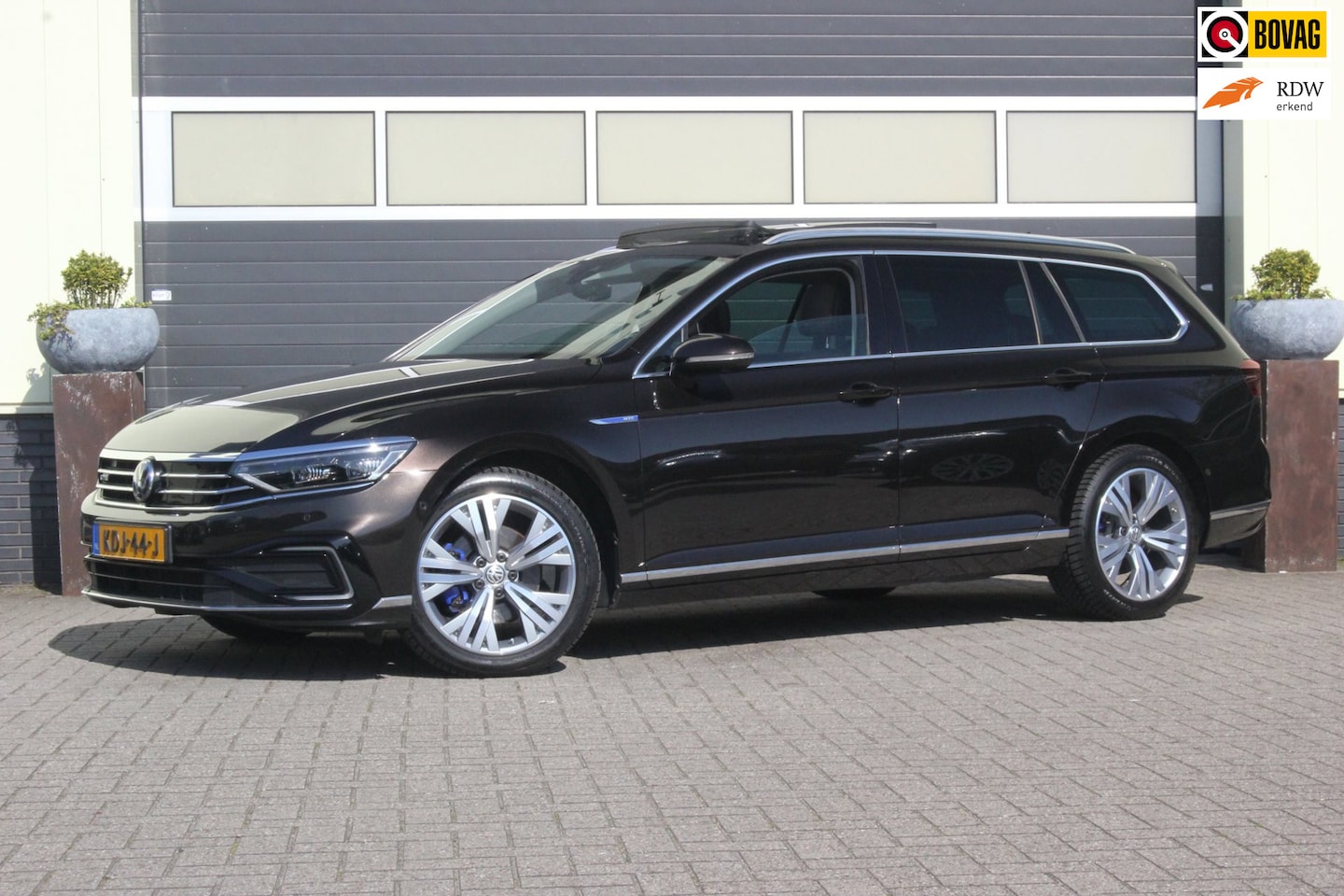 Volkswagen Passat Variant - 1.4 TSI PHEV GTE Business | Trekhaak | - AutoWereld.nl