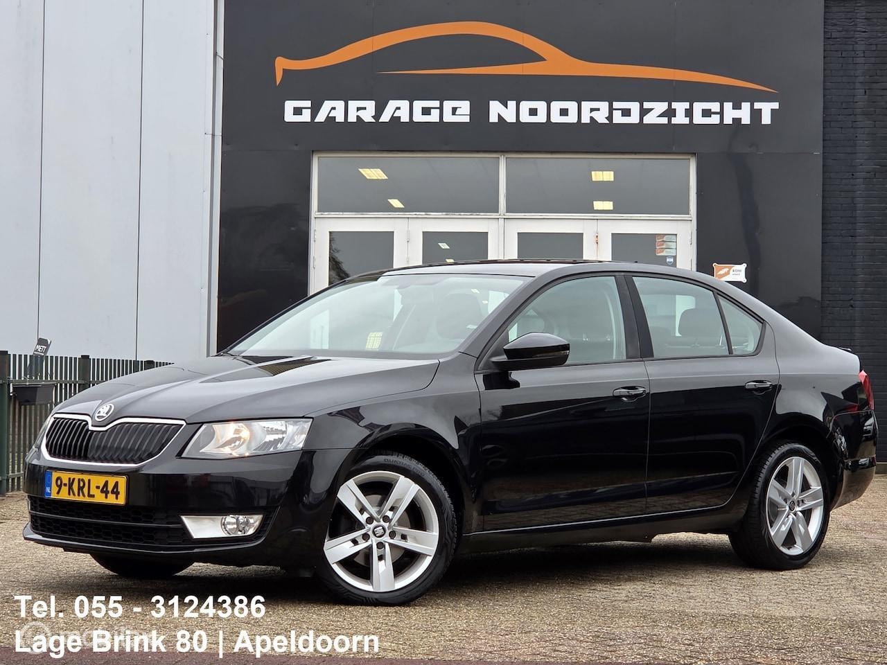 Skoda Octavia - 1.4 TSI 140pk Greentech Ambition NAVIGATIE|CRUISE CONTROL|AIRCO|17 INCH VELGEN Maandag tot - AutoWereld.nl
