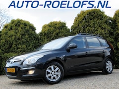 Hyundai i30 CW - 1.6i Dynamic*Airco*Trekhaak