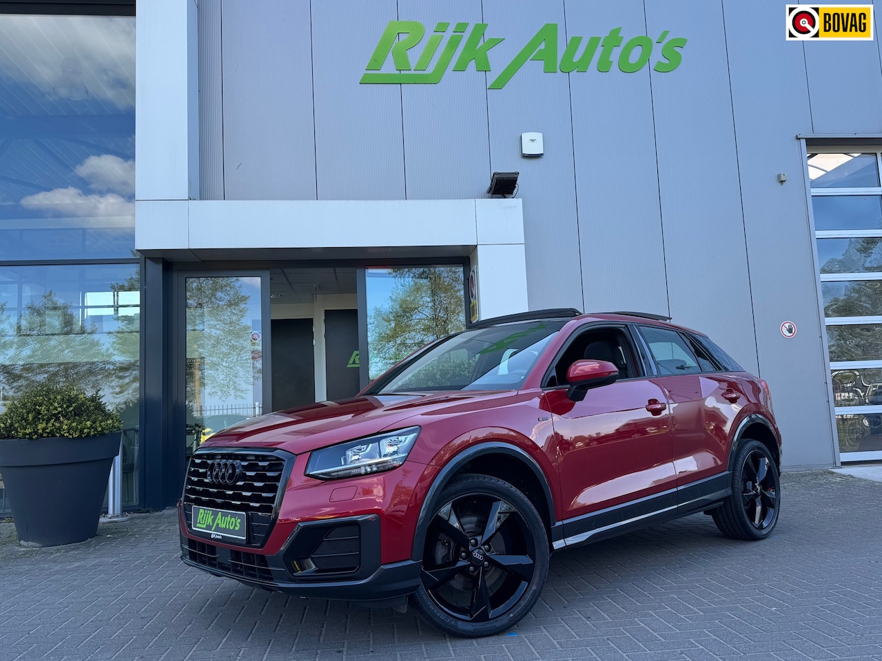 Audi Q2 - 30 TFSI Sport * Panoramadak * Clima * Navigatie - AutoWereld.nl