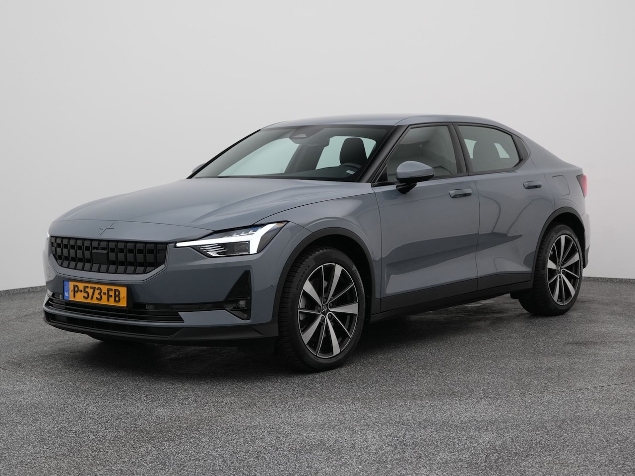 Polestar 2 - Standard Range Single Motor 63kWh | 360° | KEYLESS | STOELVERWARMING - AutoWereld.nl