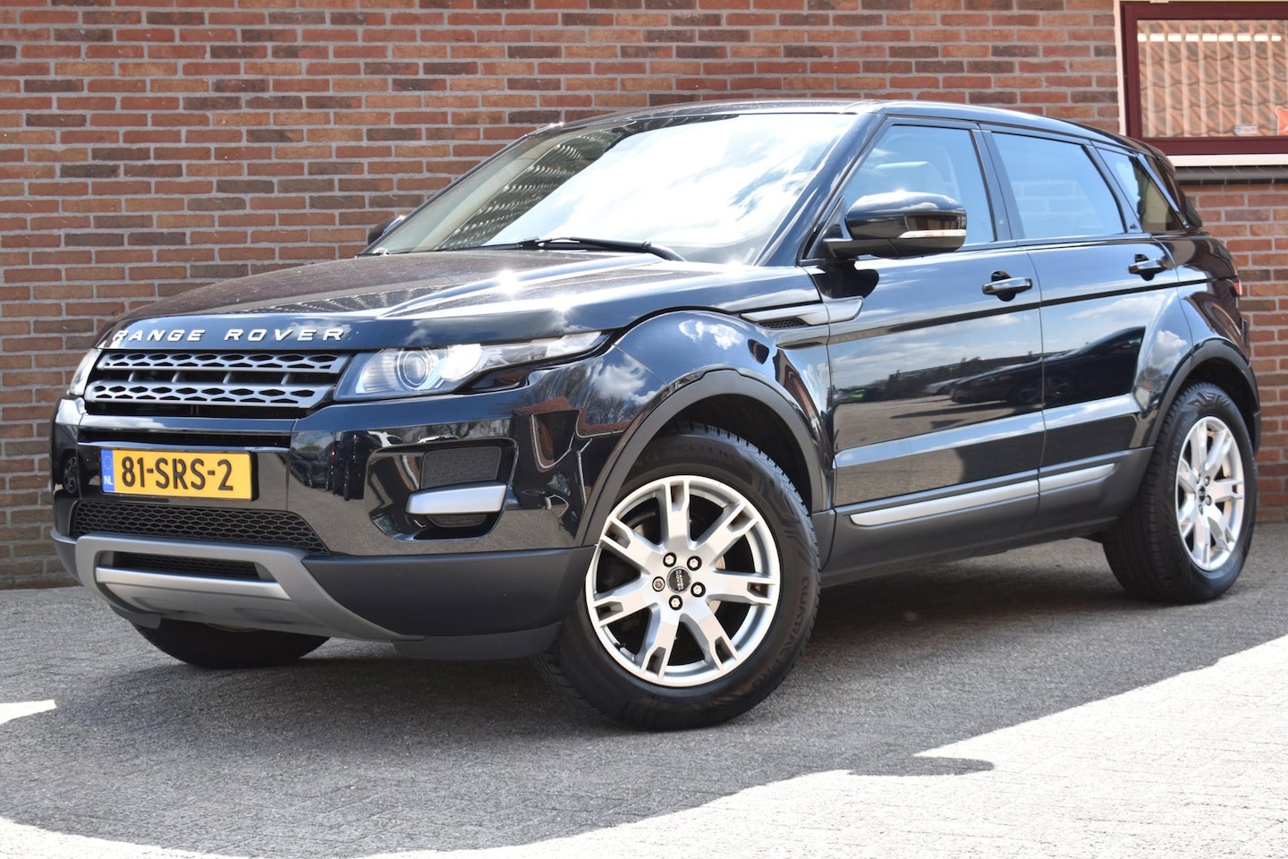 Land Rover Range Rover Evoque - 2.2 SD4 4WD Prestige '11 Pano Leder Clima Navi Cruise Inruil mogelijk - AutoWereld.nl