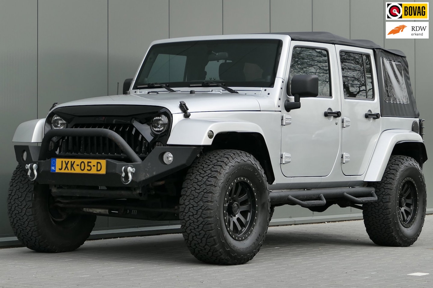Jeep Wrangler Unlimited - 3.6 Sahara Trekhaak Leder Stoelverwarming - AutoWereld.nl