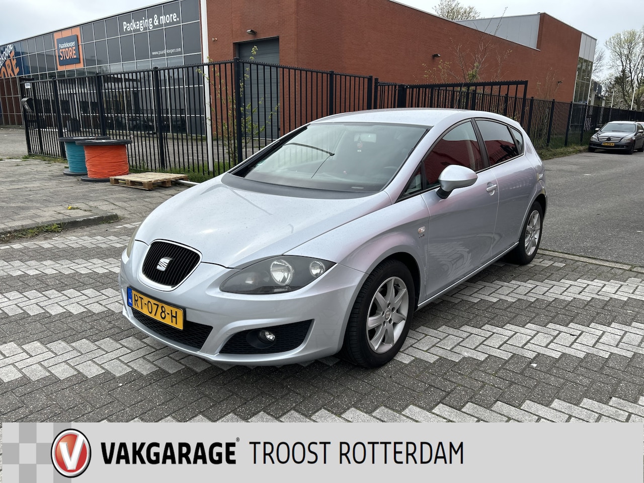 SEAT Leon - 1.2 TSI Ecomotive Reference | Airco | APK TOT 06-02-2027 | Cruise control | Multimediasche - AutoWereld.nl