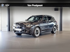 BMW iX3 - Executive 80 kWh | M Sport | Glazen Panoramadak | Stoelverwarming | Trekhaak |