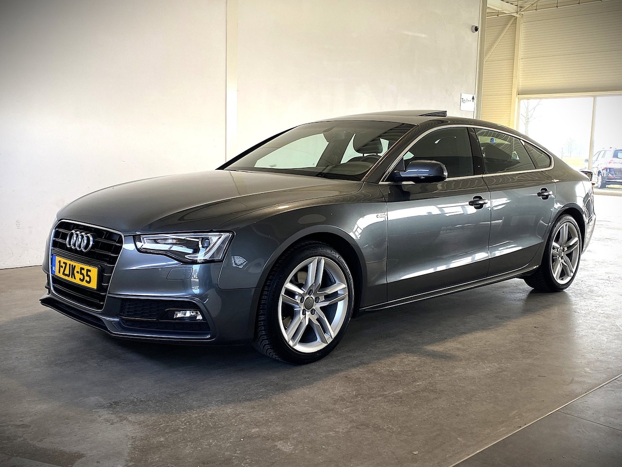 Audi A5 Sportback - 1.8 TFSI 170PK 2x S-line Schuifdak NL-auto - AutoWereld.nl