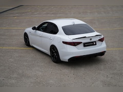 Alfa Romeo Giulia - 2.2 Super Sportiva 'Pack Quadrifoglio'