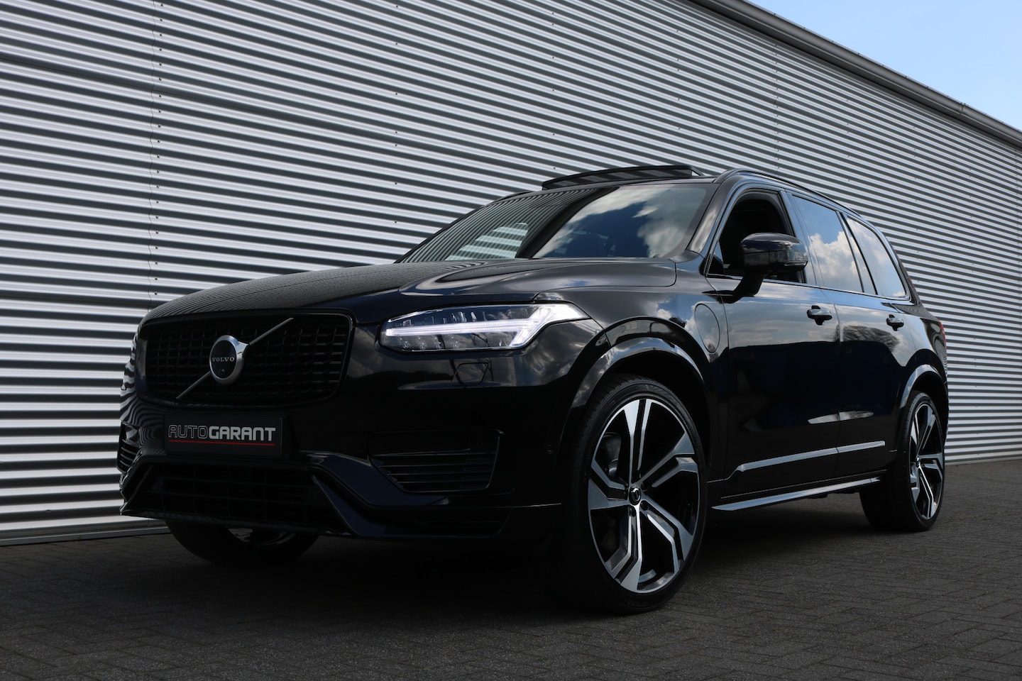 Volvo XC90 - 2.0 T8 Recharge AWD R-Design 7Pers (Pano Sportleder/Memory/Massage/Ventilatie Carplay Bowe - AutoWereld.nl