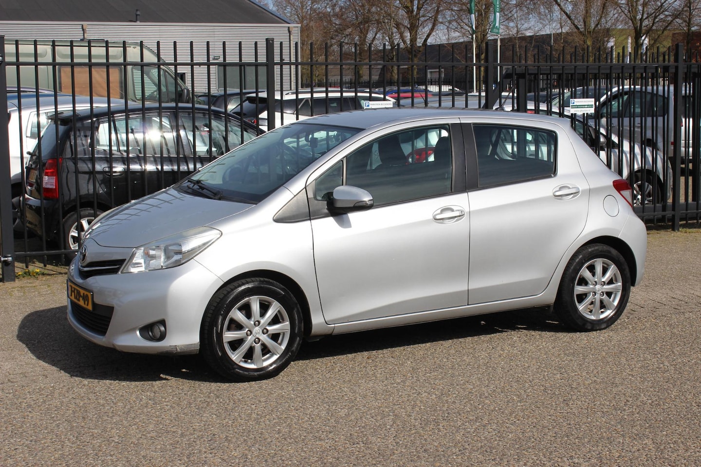 Toyota Yaris - 1.0 VVT-i Aspiration 1.0 VVT-i Aspiration, Airco! - AutoWereld.nl