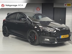 Ford Focus - 2.0 ST // 250 PK // 122.000 km // CLIMA // NAVI // CARPLAY // PDC // CRUISE //