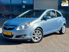 Opel Corsa - 1.4-16V Cosmo | Airco | Stoel / stuur verwarming | NAP