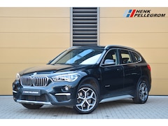 BMW X1 - xDrive20i Executive * Trekhaak * Sportstoelen * Achteruitrijcamera * Comforttoegang