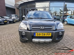 Hyundai Tucson - 2.0i Dynamic Cross