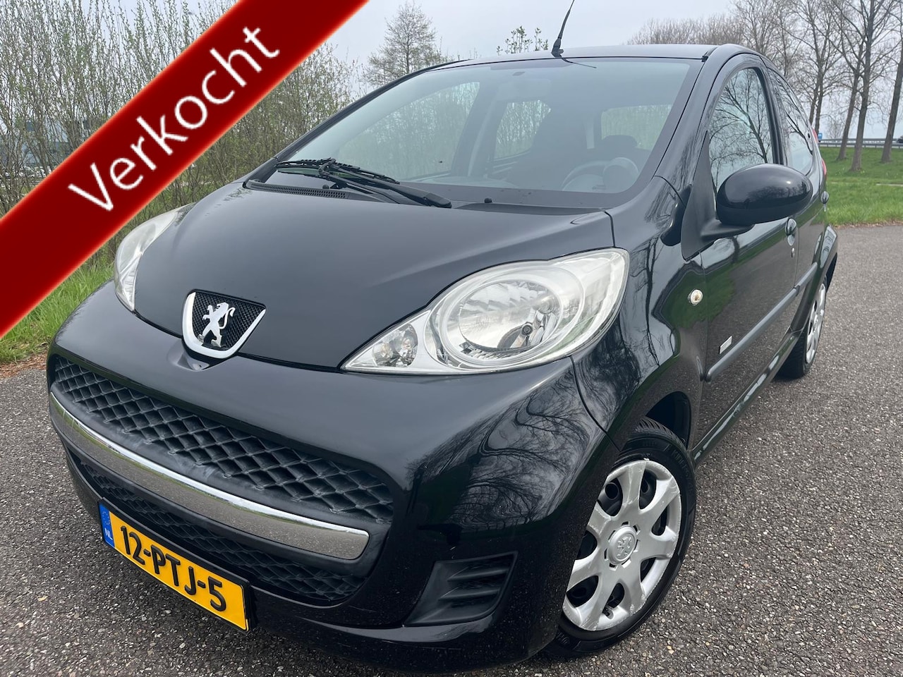 Peugeot 107 - 1.0-12V Millesim 200 1.0-12V Millesim 200 - AutoWereld.nl