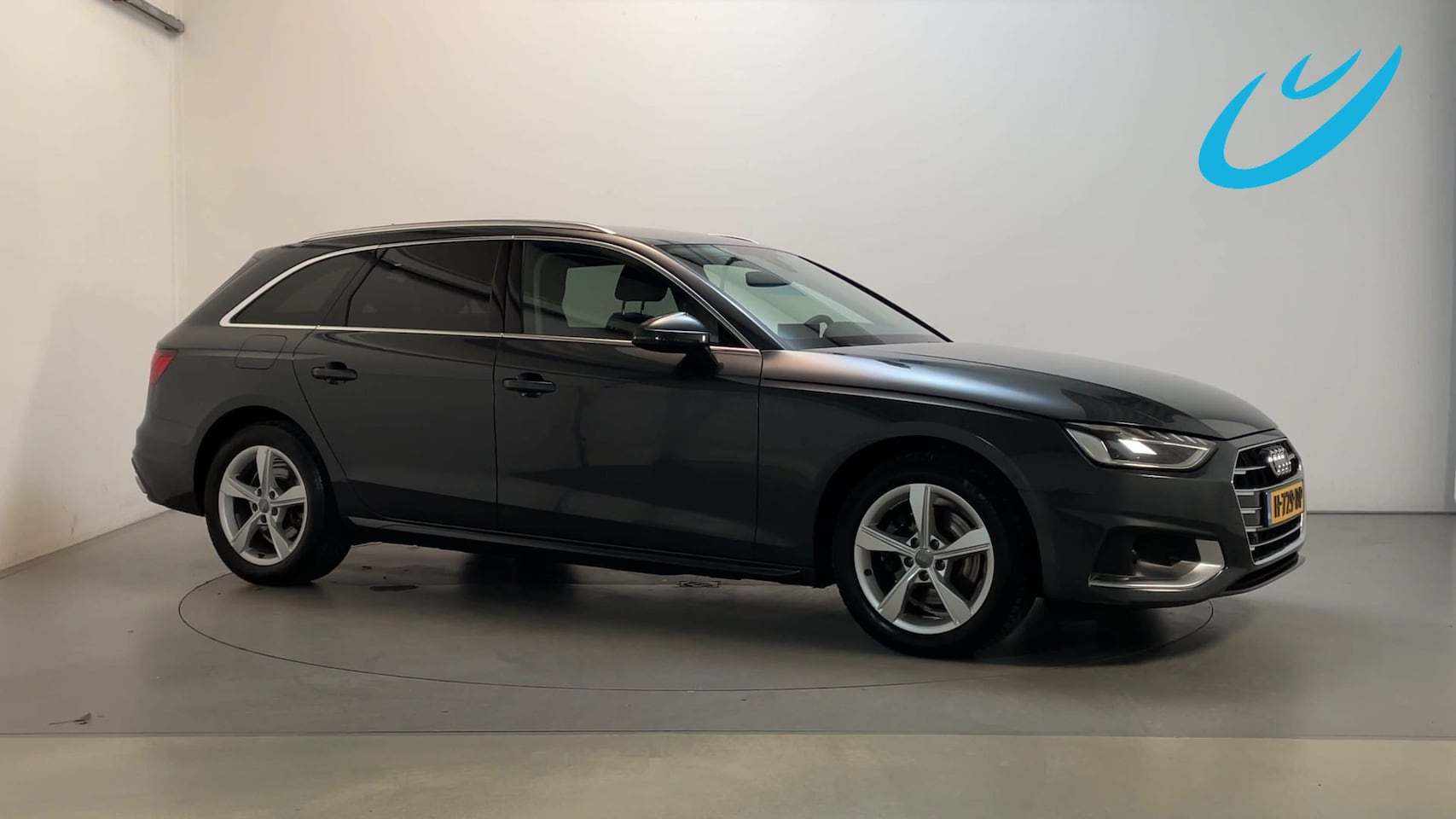 Audi A4 Avant - 35 TFSI Launch Edition Business LED Stoelverwarming Navigatie Parkeersensoren - AutoWereld.nl