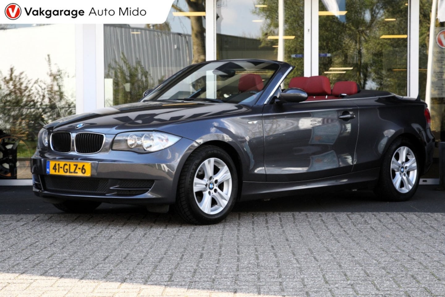 BMW 1-serie Cabrio - 118i | NLD auto | Leder Boston Korallrot - AutoWereld.nl