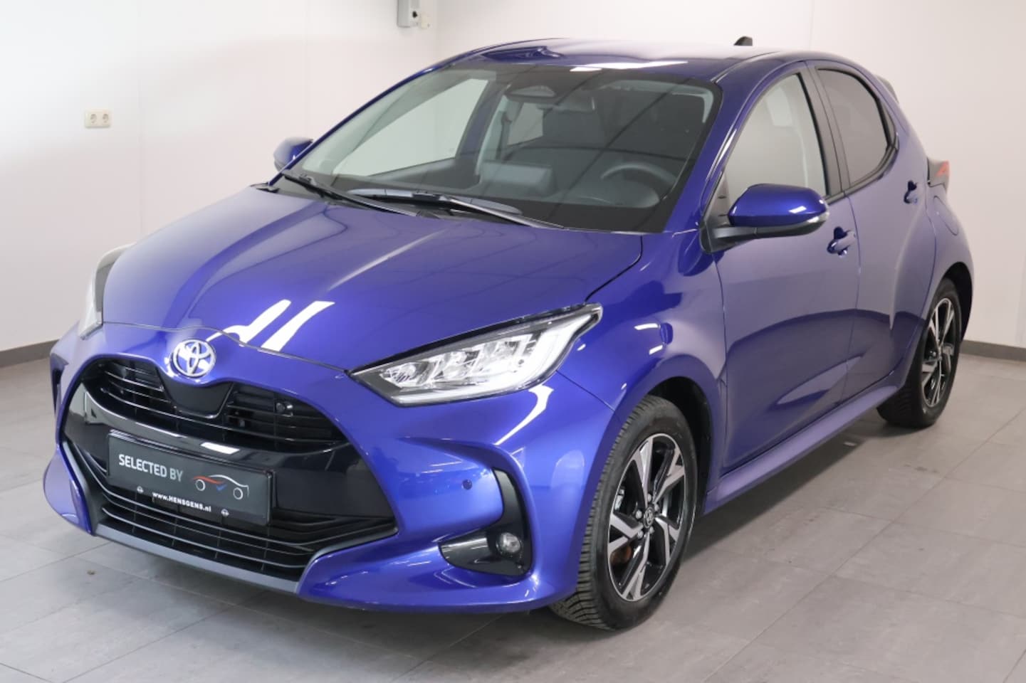 Toyota Yaris - 1.5 Hybride 115 Dynamic | Comfort Pack - AutoWereld.nl