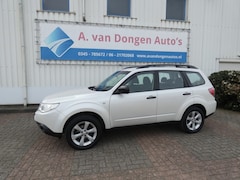 Subaru Forester - 2.0 X COMFORT 4WD Automaat, Navi, Camera, Trhaak