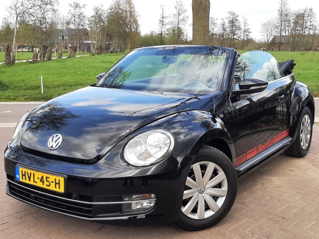 Volkswagen Beetle - 1.2 TSi 105pk Airco Stoelverwarming Cruise-control - AutoWereld.nl