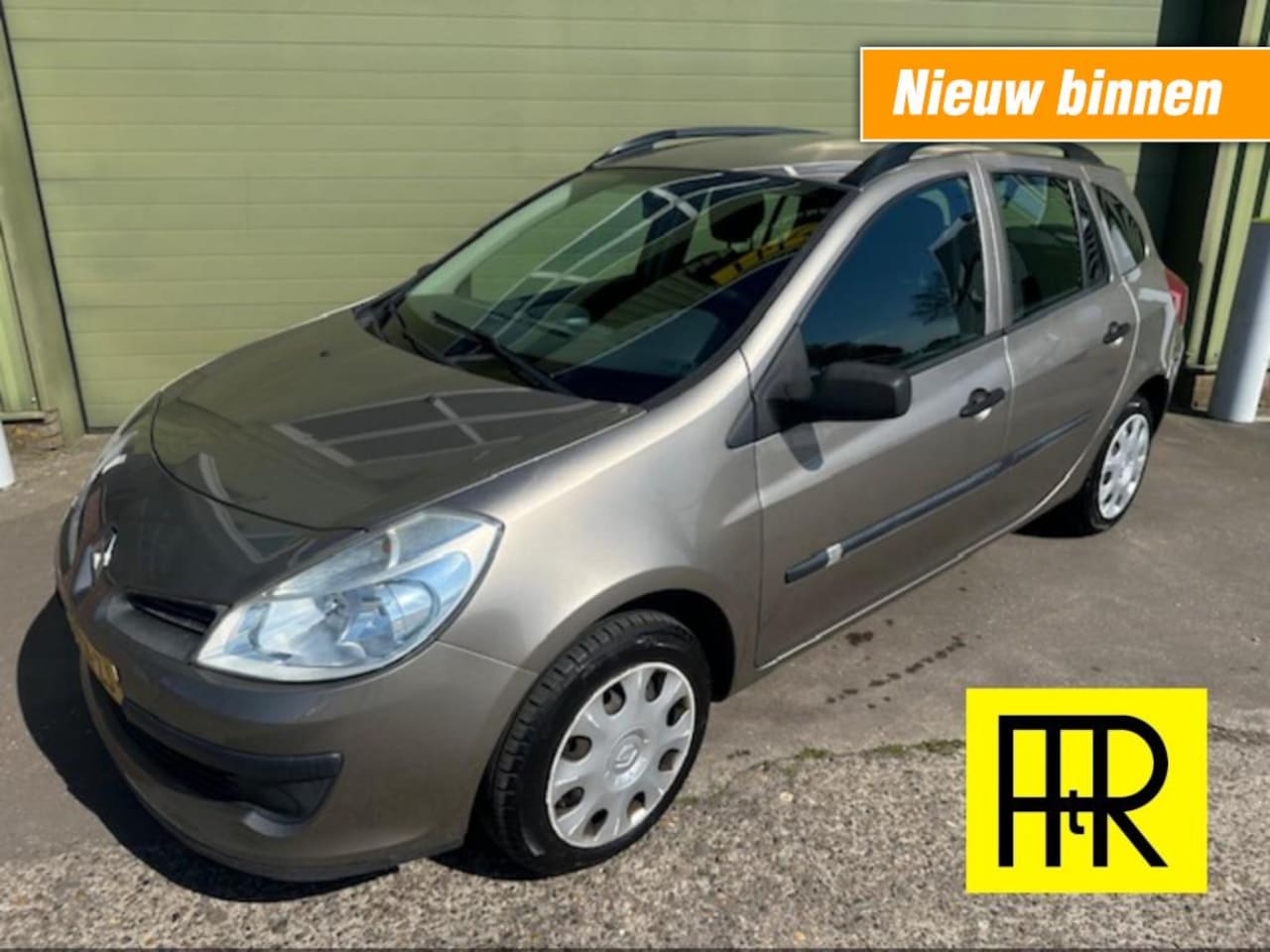 Renault Clio Estate - 1.2-16V Expression Estate 1.2 - 16V Expression - AutoWereld.nl