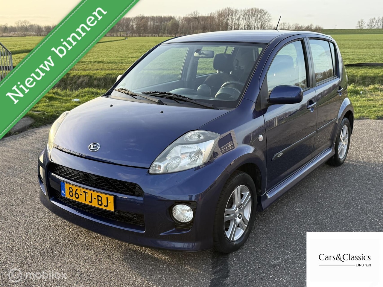 Daihatsu Sirion 2 - 1.3-16V Comfort Airco, Sportpakket, 5 Drs - AutoWereld.nl