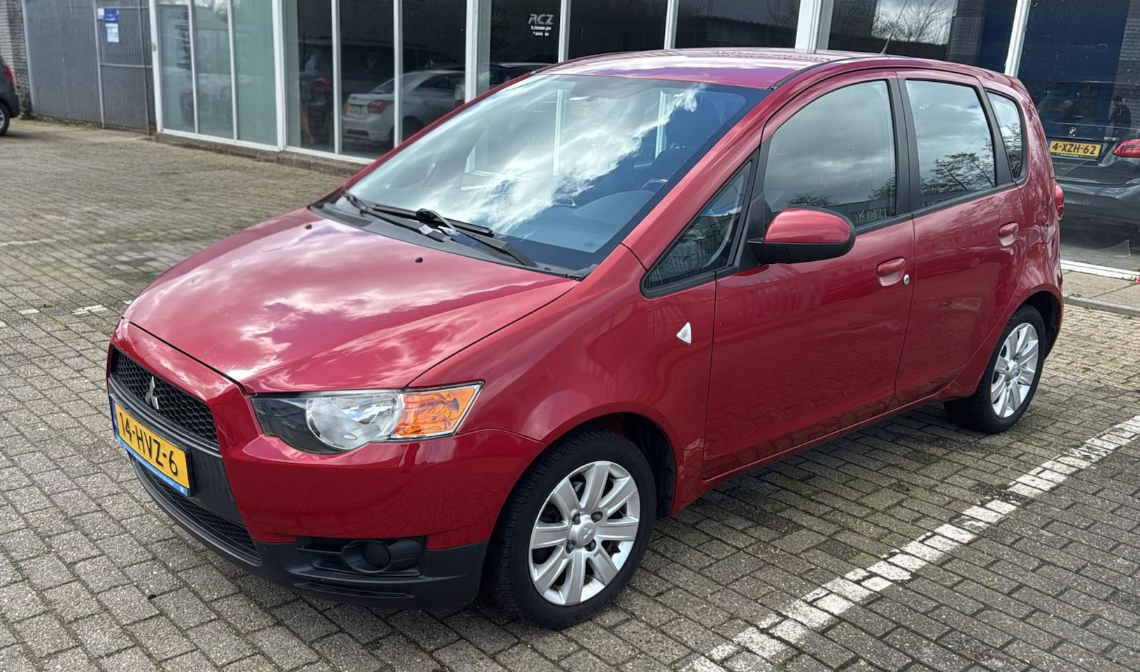 Mitsubishi Colt - 1.3 Invite - AutoWereld.nl