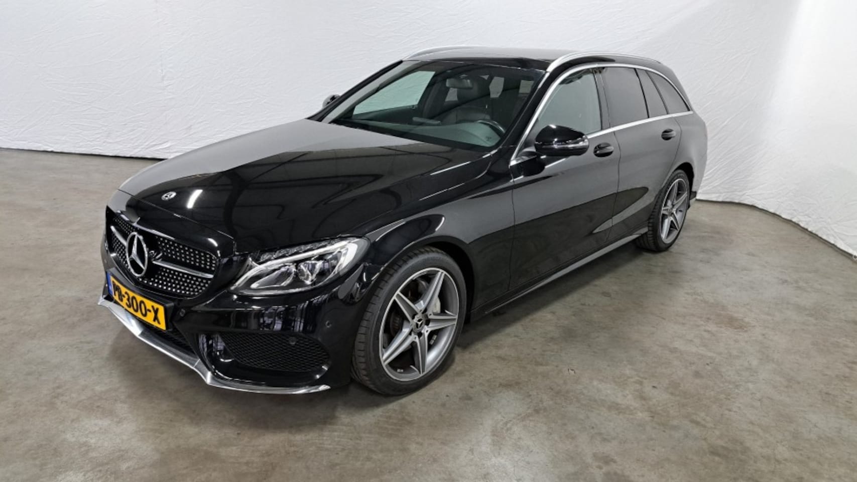 Mercedes-Benz C-klasse - 180 Avantgarde Automaat  AMG Styling - AutoWereld.nl