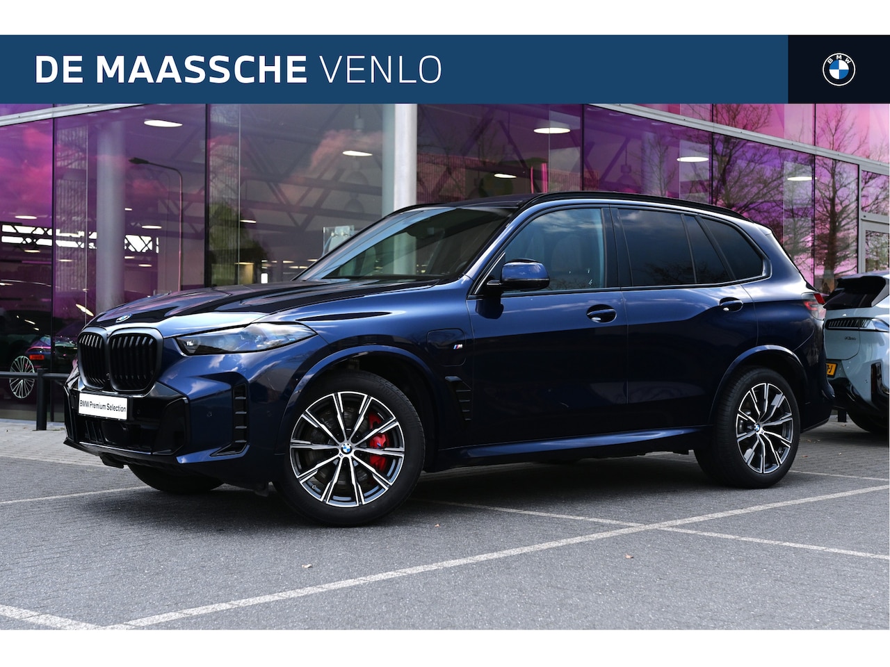 BMW X5 - xDrive50e High Executive M Sport Automaat / Trekhaak / Panoramadak /	Comfortstoelen / Comf - AutoWereld.nl