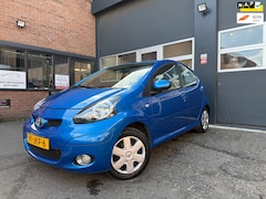 Toyota Aygo - 1.0-12V Dynamic Blue