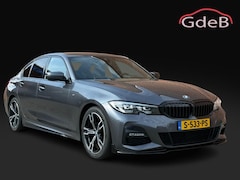 BMW 3-serie - 318I Automaat / HIGH EXECUTIVE / M-Sport / M Performance pakket