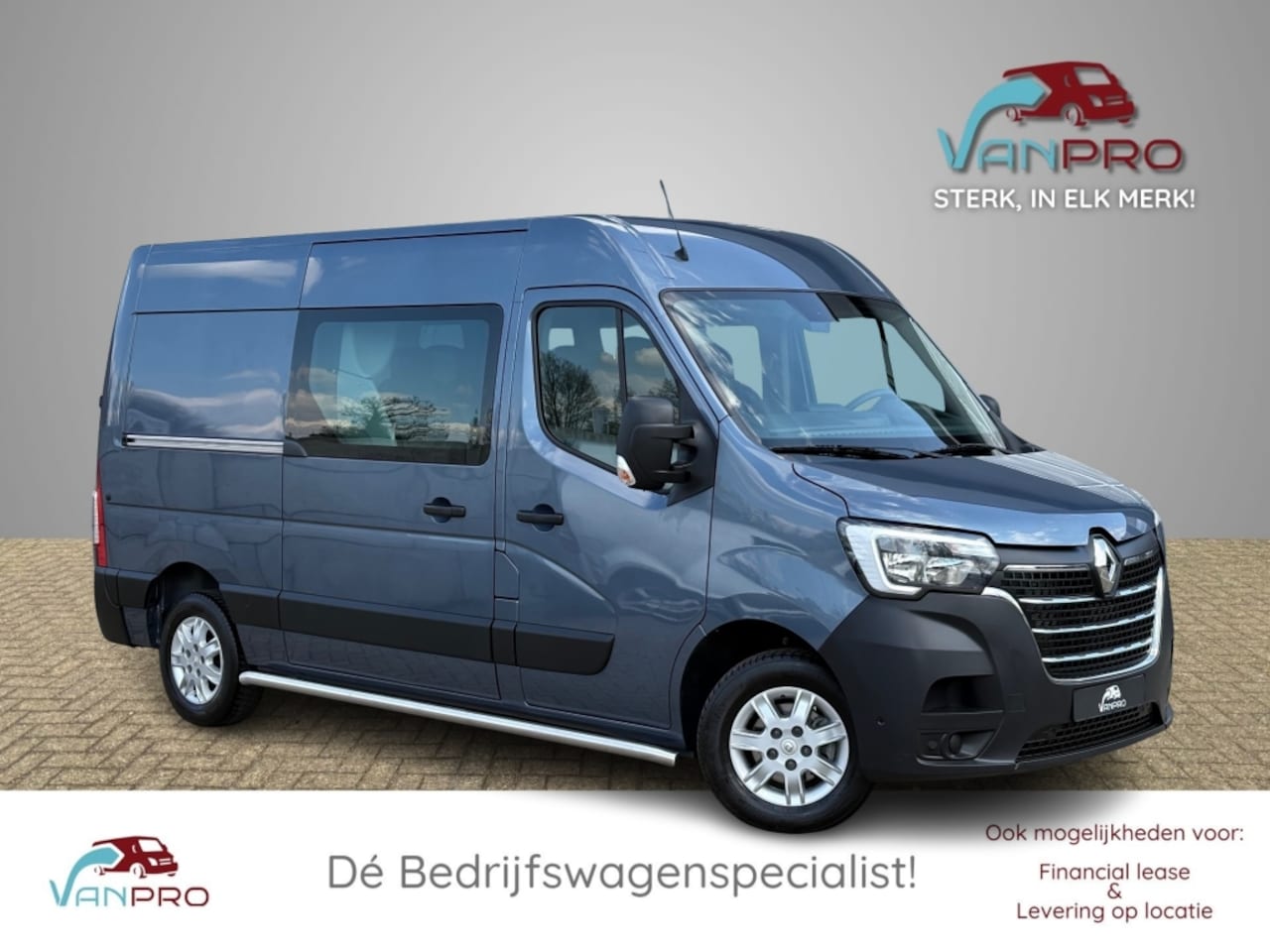 Renault Master - 2.3 DCi 180PK Automaat 7-persoons Dubbel cabine / Navi / Trekhaak / Cruise / Clima / - AutoWereld.nl