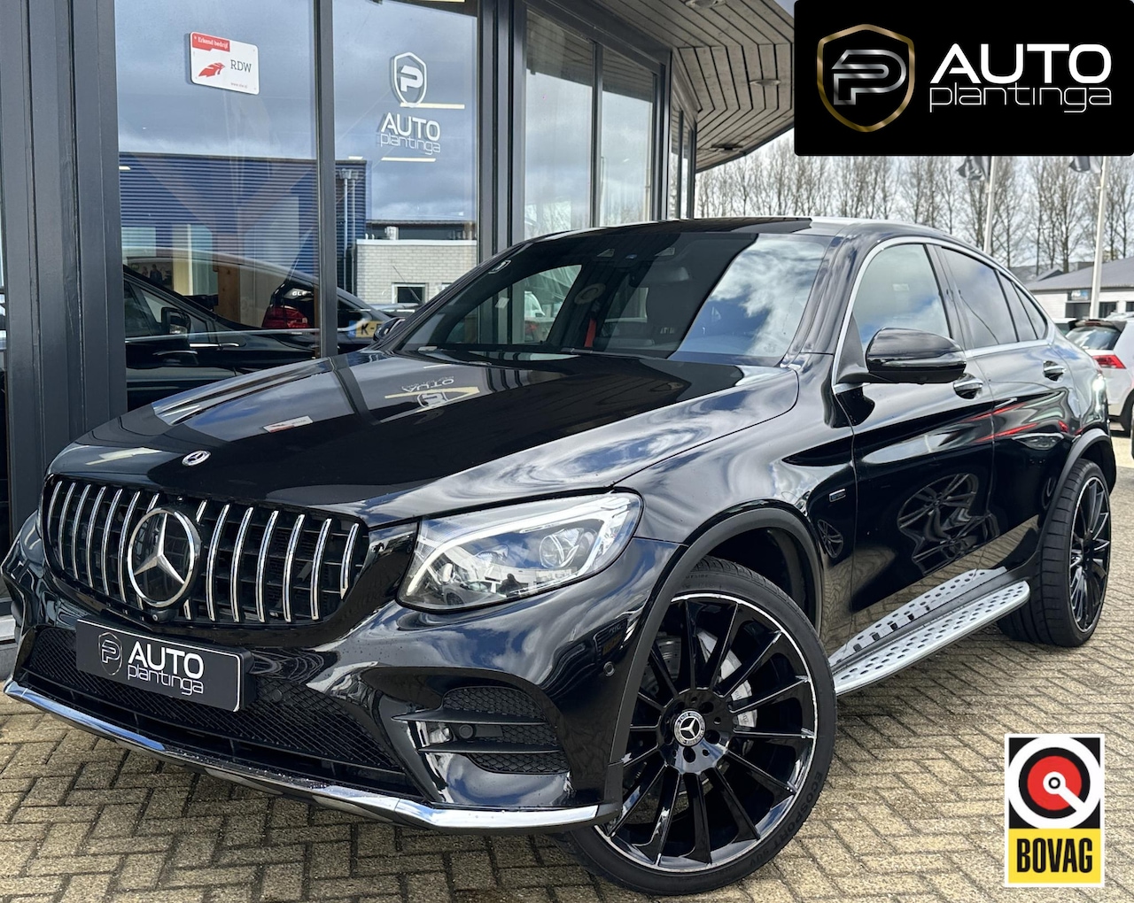 Mercedes-Benz GLC-klasse Coupé - 350e BOMVOL | AMG Pakket | DEALERONDERHOUDEN | 1e Eigenaar | Burmester | Luchtvering | Sto - AutoWereld.nl