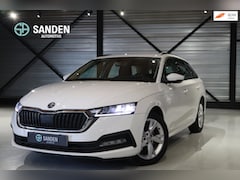 Skoda Octavia Combi - 1.4 TSI iV PHEV Ambition|Automaat|Navi|LED|DAB|Hifi|Stoel+stuurverwarming|Lane assist|18in