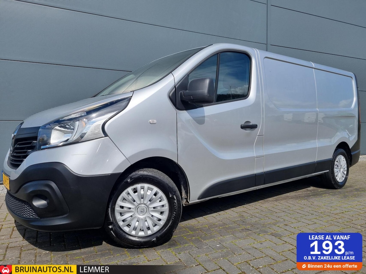 Renault Trafic - 1.6 dCi L2H1 Airco Navi 120pk Lage km marge - AutoWereld.nl