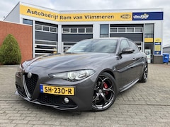 Alfa Romeo Giulia - 2.2 Eco Business Super | Squadra tuning gechipt | Bomvol uitgerust |