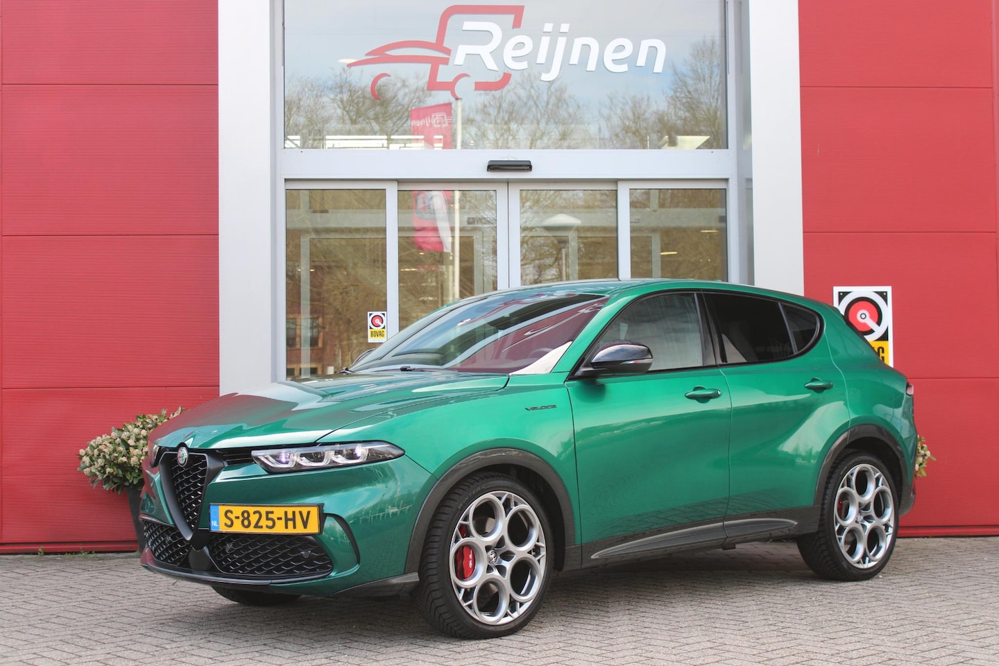 Alfa Romeo Tonale - 1.5T Hybrid 160PK VELOCE | AFNEEMBARE TREKHAAK | PREMIUM PACK: LEDEREN BEKLEDING/GEVENTILE - AutoWereld.nl