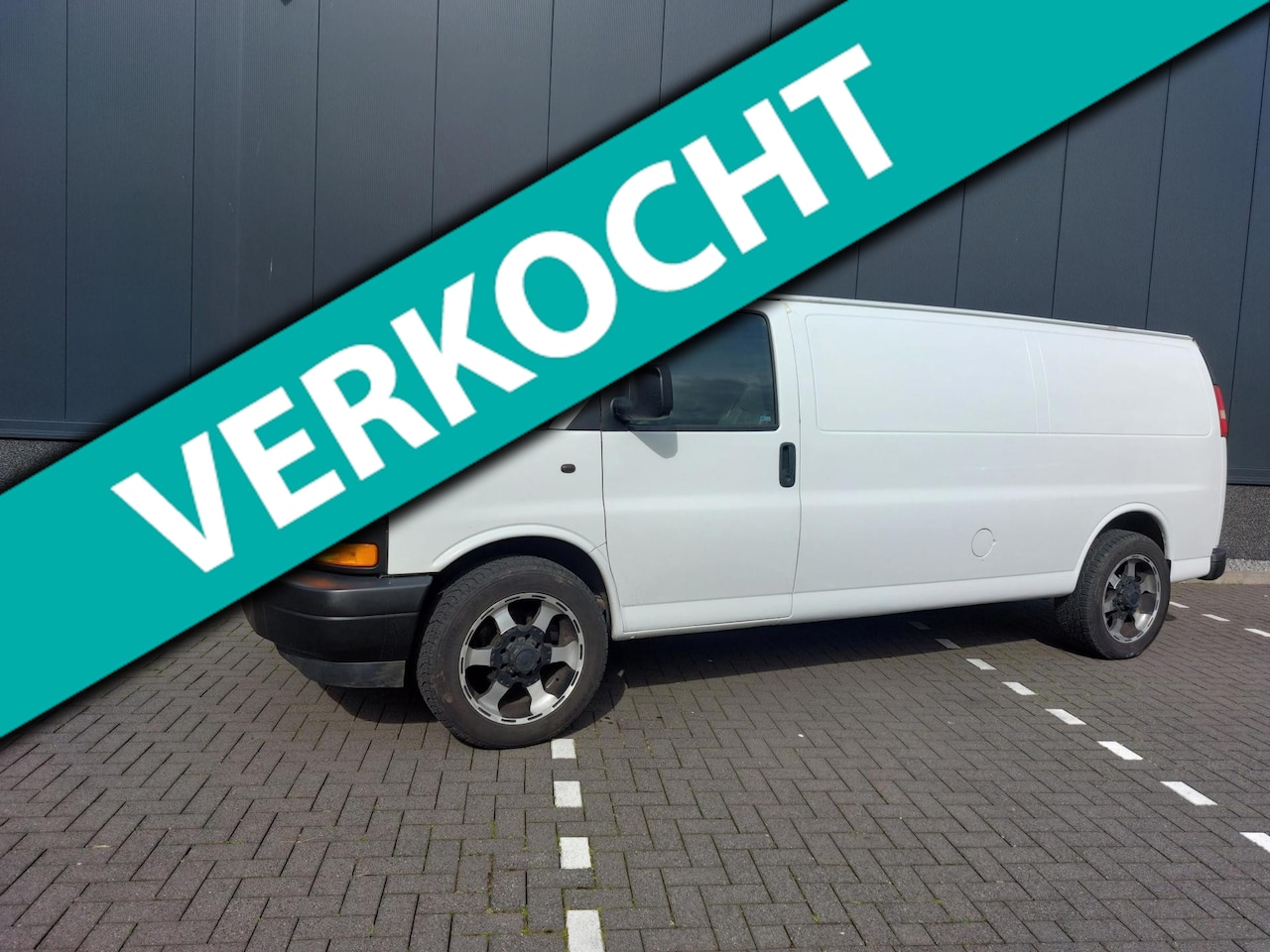 Chevrolet Chevy Van - USA 2007 GMC SAVANA 6.0 met LPG G3 onderbouw merk Prins !! - AutoWereld.nl