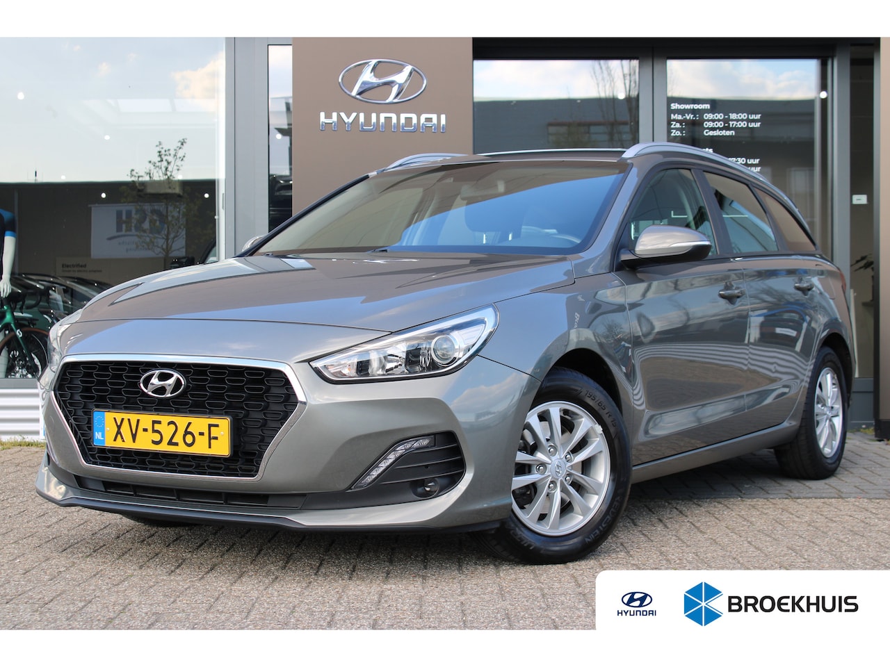 Hyundai i30 Wagon - 1.0 T-GDI Comfort | Achteruitrijcamera | Afneembare Trekhaak | Airco (automatisch) - AutoWereld.nl