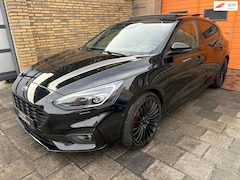 Ford Focus - 1.5 EcoBoost ST Line Business / Panorama dak