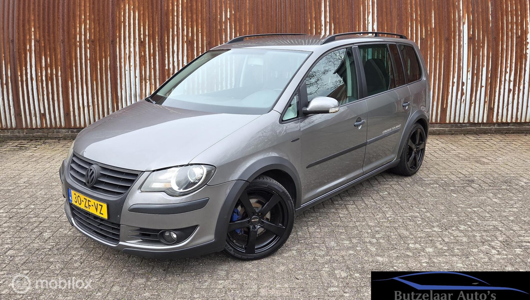 Volkswagen Touran Cross - 1.4 TSI Verlaagd | 17 inch | 5Pers. - AutoWereld.nl