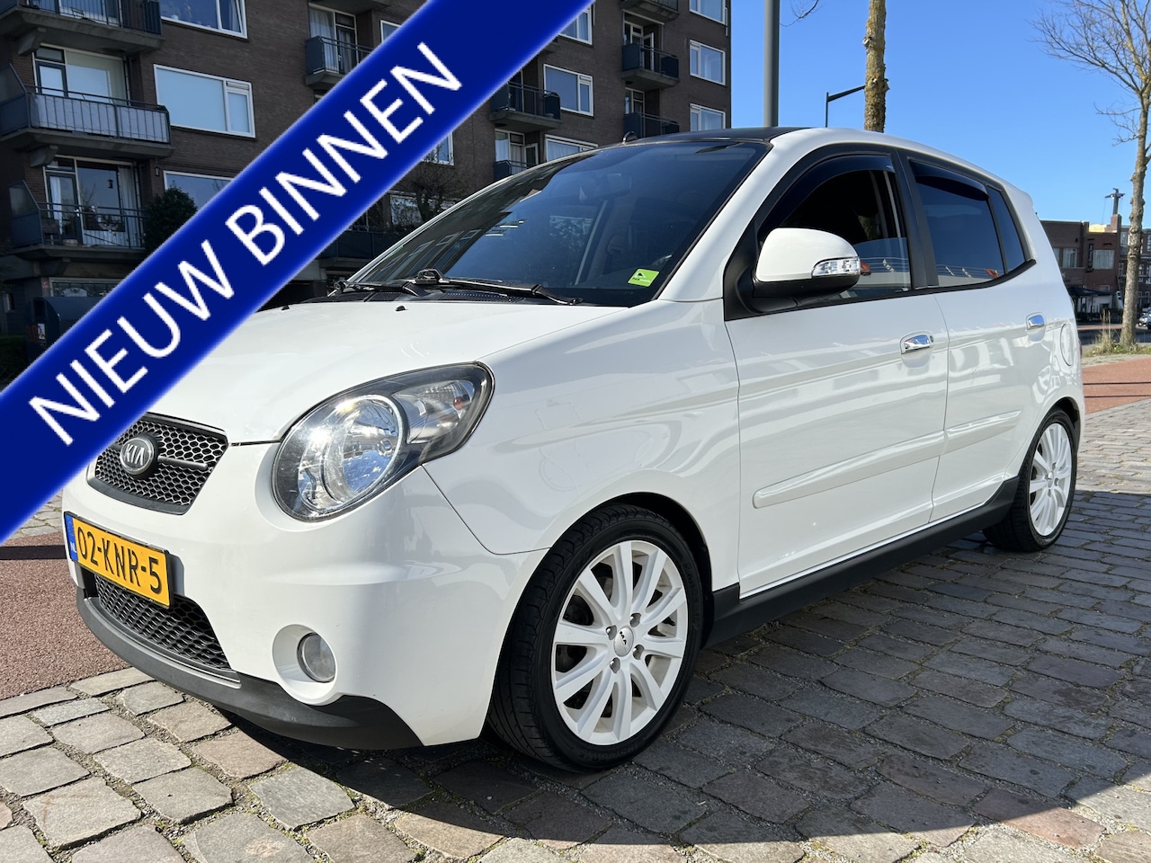 Kia Picanto - 1.1 SportbyKia no. 31/35 Airco/ECC DAB+ - AutoWereld.nl