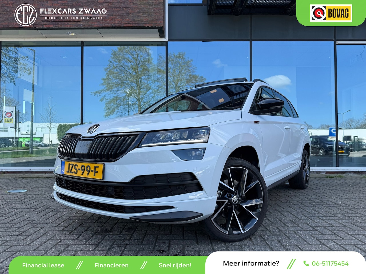 Skoda Karoq - 1.5 TSI ACT Sportline Business - Automaat - Pano/Schuifdak - Camera - Climate - Winterpakk - AutoWereld.nl