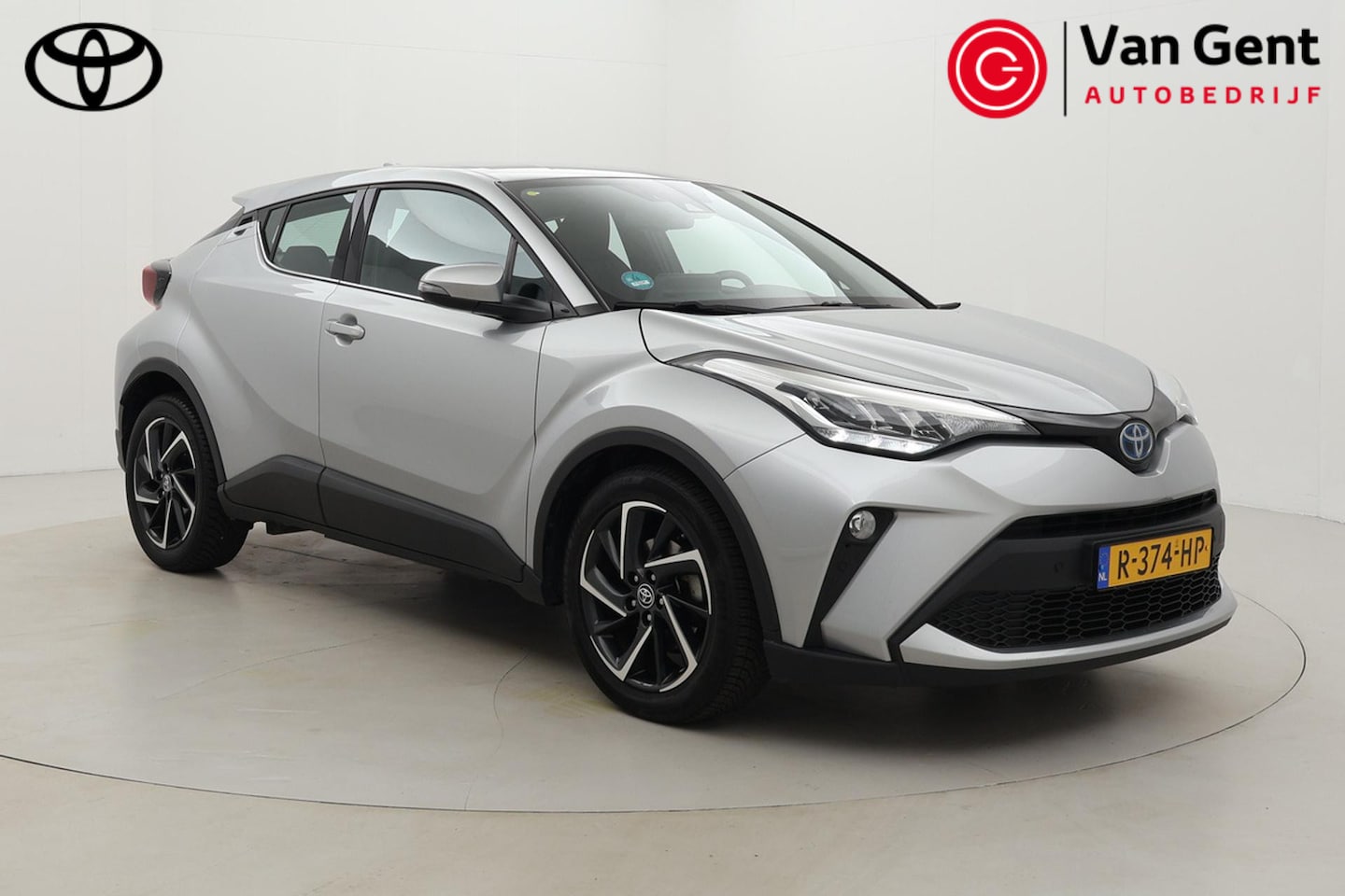 Toyota C-HR - 1.8 Hybrid Dynamic | Apple Carplay / Android Auto | Parkeersensoren voor/achter | Keyless - AutoWereld.nl