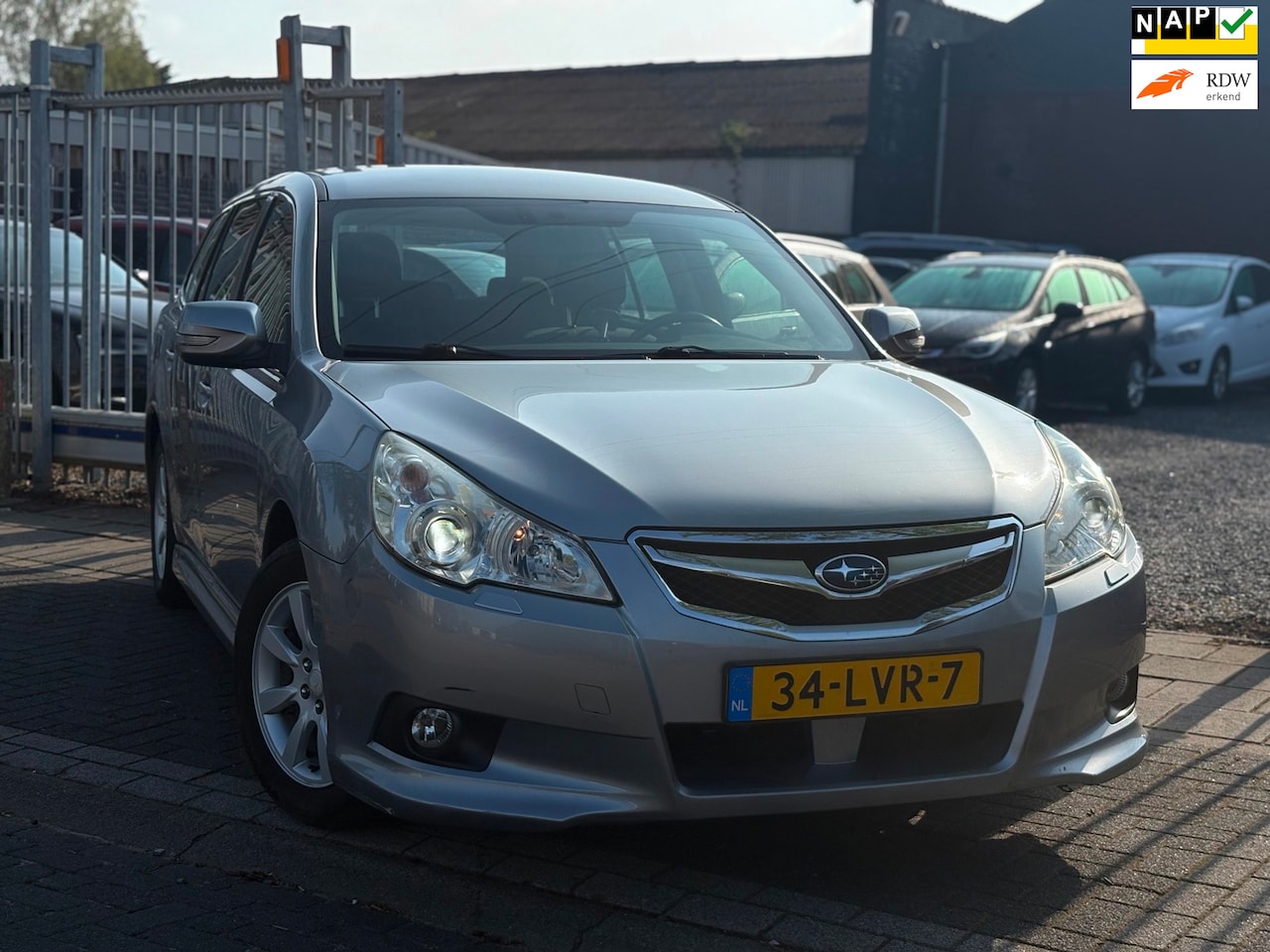 Subaru Legacy Touring Wagon - 2.0i Luxury | Automaat | Trekhaak | Airco | - AutoWereld.nl