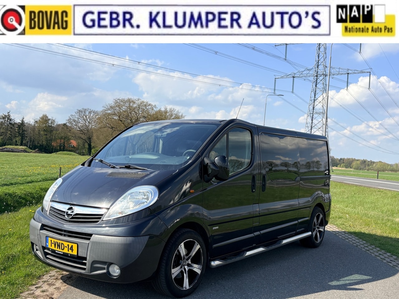 Opel Vivaro - 2.5 CDTI L2H1 DC Rolstoelbus, Leer, Navi, Cruise, Airco, 2x schuifdeur - AutoWereld.nl