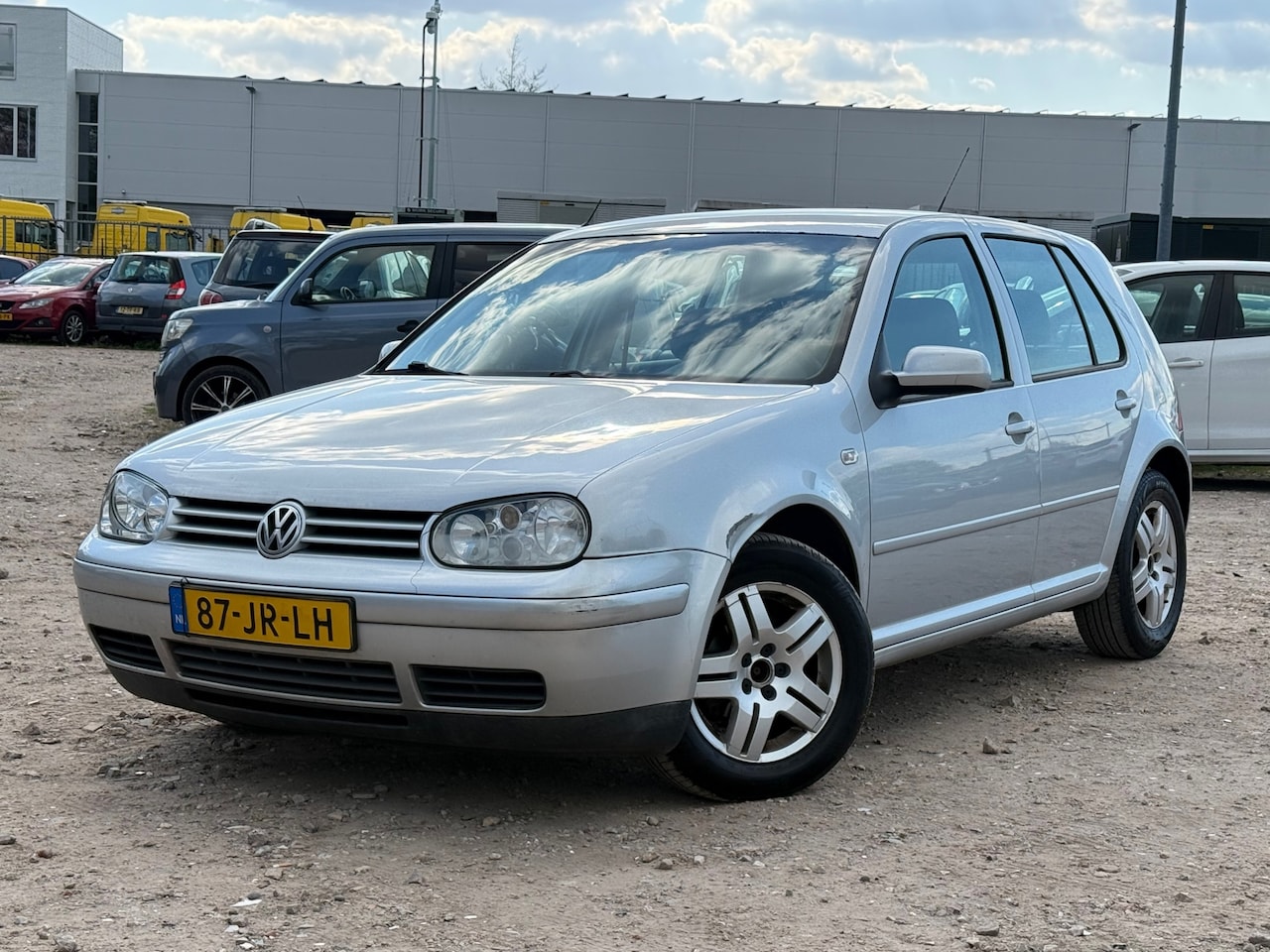 Volkswagen Golf - 1.6-16V Highline/ RIJDT PERFECT - AutoWereld.nl