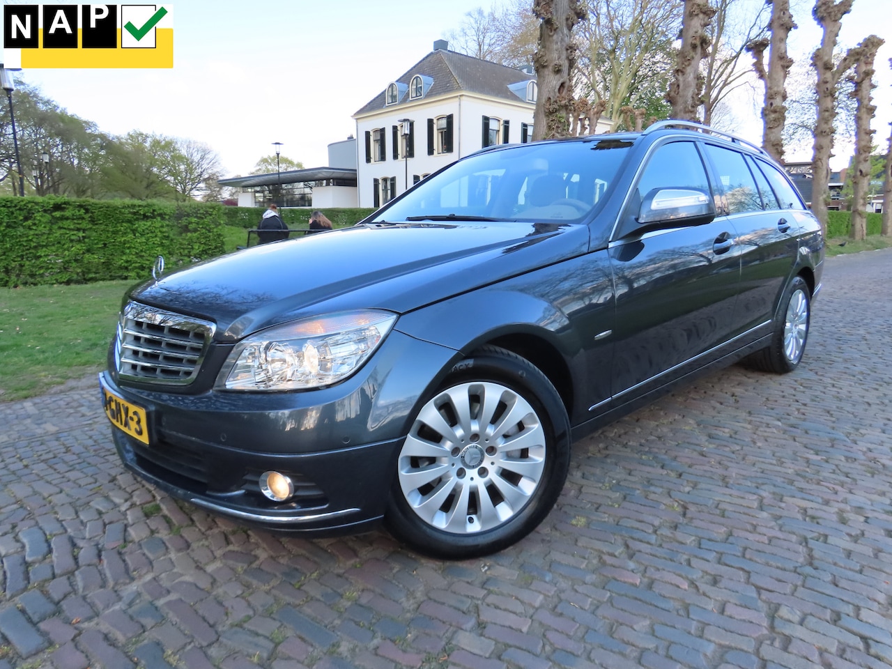 Mercedes-Benz C-klasse Estate - 180 K Elegance Automaat Leer Ecc Cruisecontrol Navigatie Pdc Lm Velgen***Youngtimer*** - AutoWereld.nl